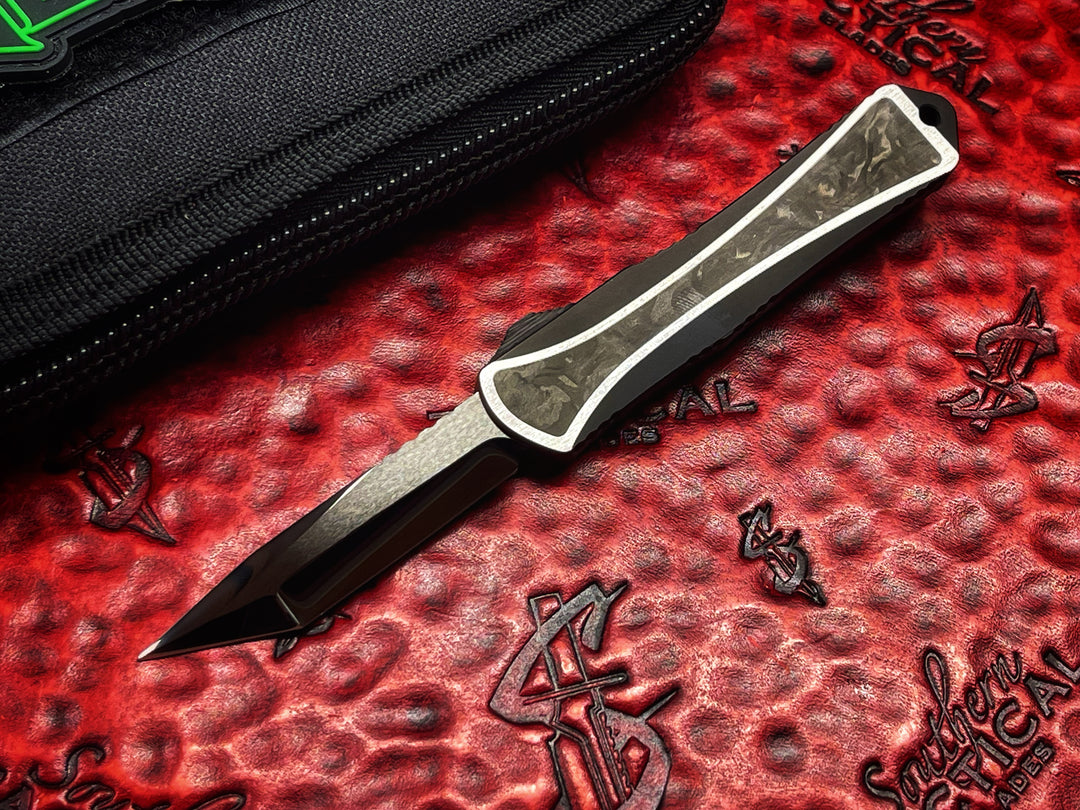 Heretic Knives Custom Manticore S, Mirror “Stealth” Polished DLC Tanto, DLC Stainless Steel, Marbled Carbon Fiber inlay, Marbled Carbon Fiber Back Plate