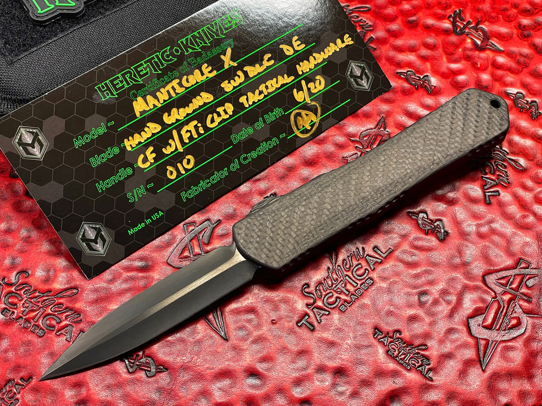 Heretic Knives Manticore X, DLC Spike Grind, Full Carbon Fiber Body