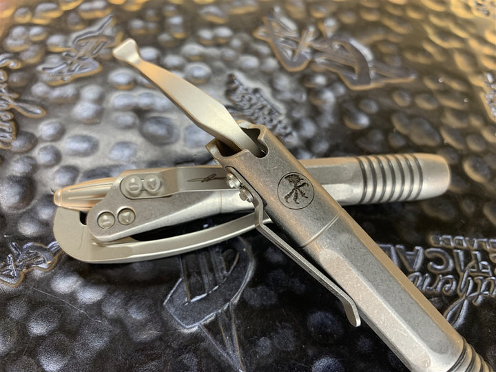 Microtech Siphon II Signature Series Stonewashed Engraved Claw