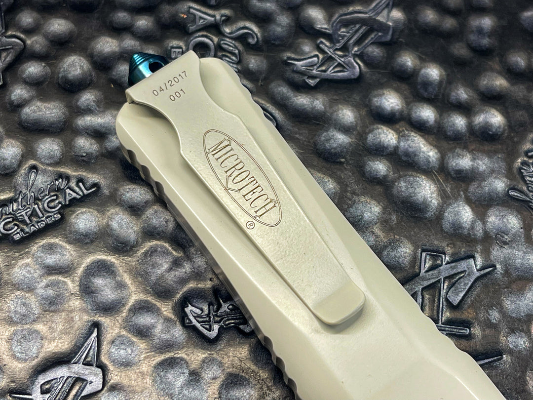 Microtech Combat Troodon, Double Edge Damascus, White Chassis w/ Blue Titanium Accents, Double Action OTF Knife Serial #001