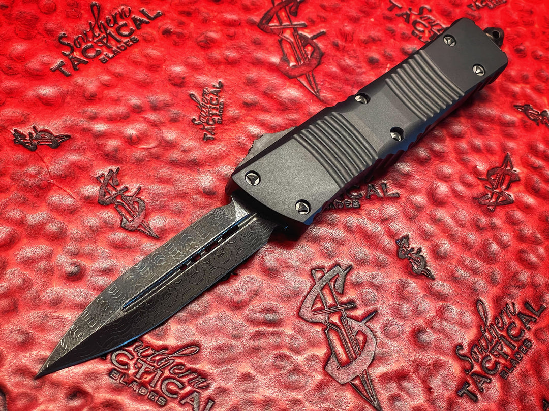 Microtech Combat Troodon, Double Edge Damascus, DLC Shadow Signature Series, DOuble Action OTF Knife