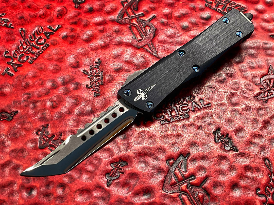 (Pre-Owned) MARFIONE Custom Knives Troodon, Hellhound Tanto, Mirror Polished, Blue Ringed Ti Hardware ***