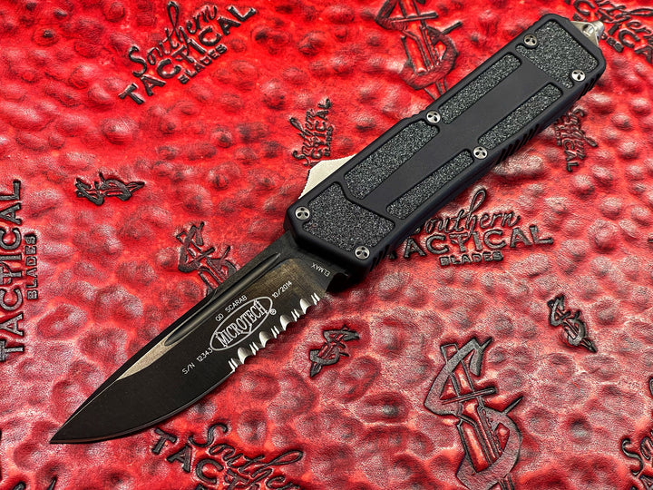 Microtech Quick Deploy Scarab, Single Edge, Part Serrated DLC, Standard Hardware, Double Action OTF Knife