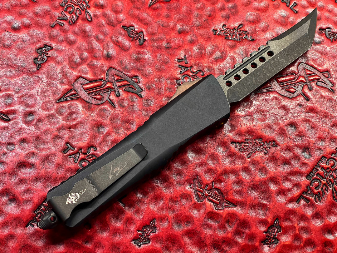Microtech Combat Troodon Hellhound Tanto ULTEM Top and Button, DLC Standard, Signature Series