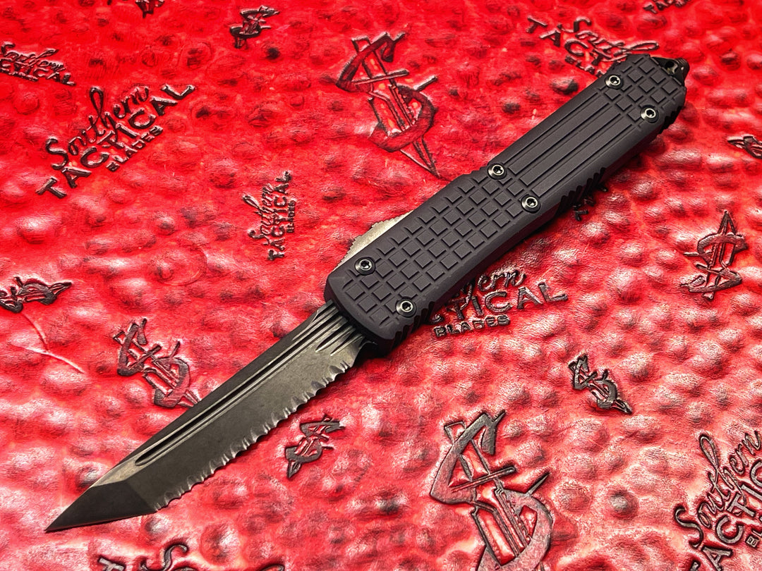 Microtech Ultratech “Fuck Off” Family Only, Delta Frag Tanto Full Serrated DLC, Shadow Double Action OTF Knife