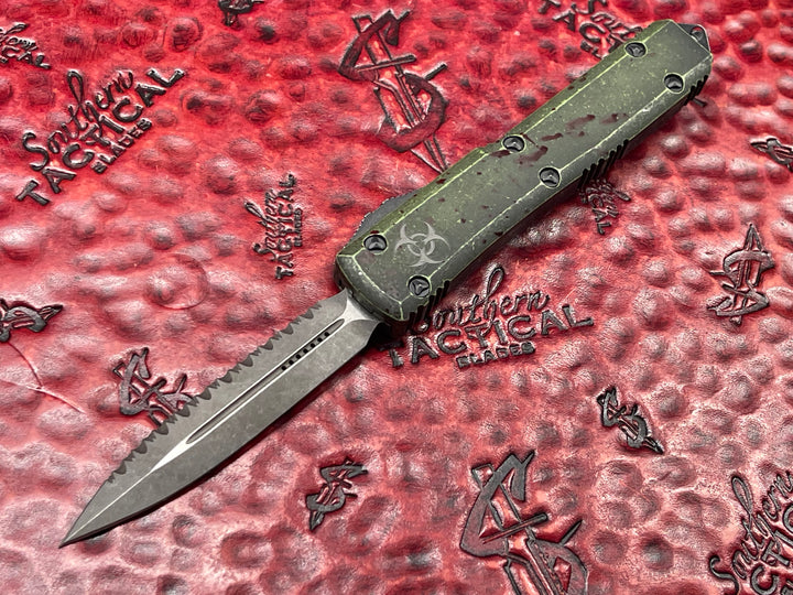 Microtech Ultratech Outbreak Double Edge, Full Serrated Proof Run, Signature Series, Double Action OTF knife