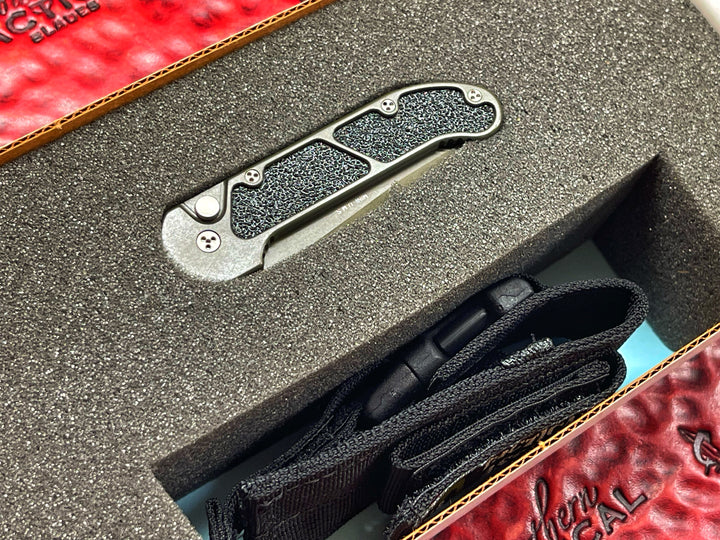 Microtech Mini UMS Single Edge, Green Plain Edge, Green Handle, Automatic OTS Knife