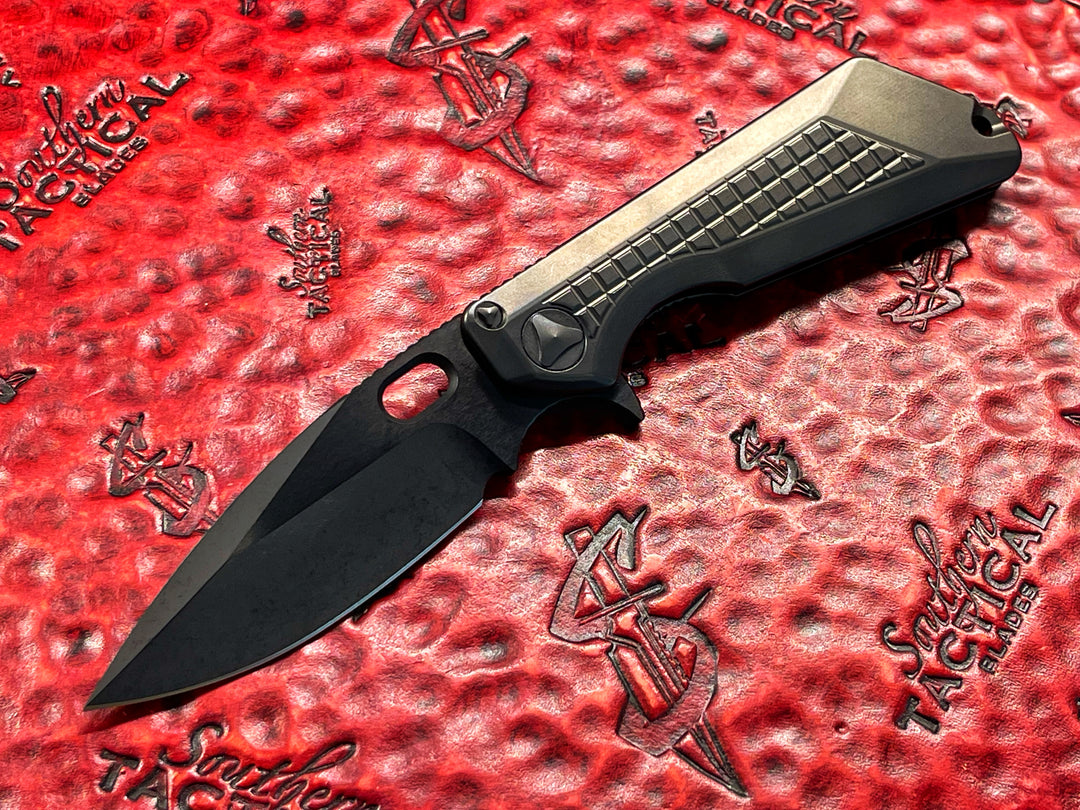 Marfione Custom Knives MSG 3 - Strider Knives Collaboration Knife DLC Two-Tone, DLC Double Vapor Blast Frag Pattern Titanium Body, Blue Ti OverTravel, DLC Ti Hardware