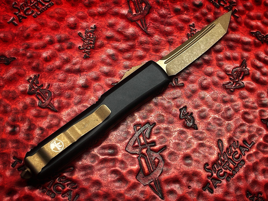 Microtech Ultratech Tanto Signature Series Tan G10 Top Apocalyptic