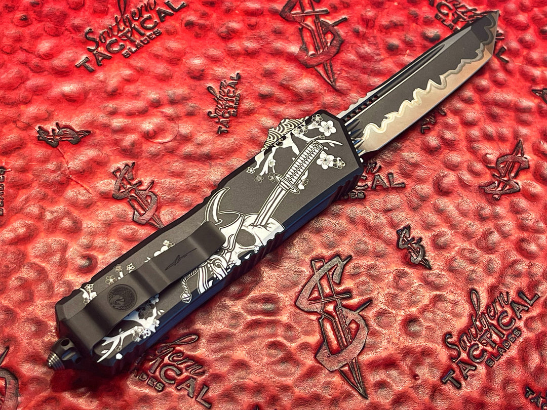 Microtech Scarab II GEN III, Tanto w Cerakote Hamon, Samurai Motif, Double Action OTF Knife