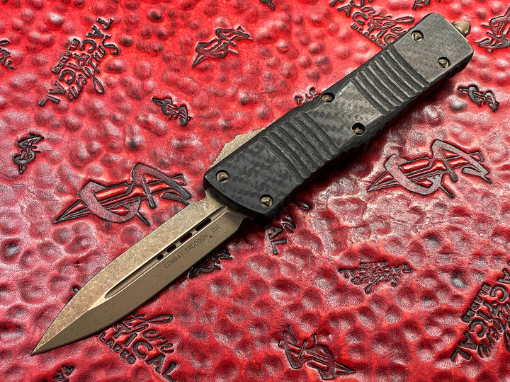 Microtech Combat Troodon Double Edge Bronze, Carbon Fiber Top, Signature Series, Serial #002