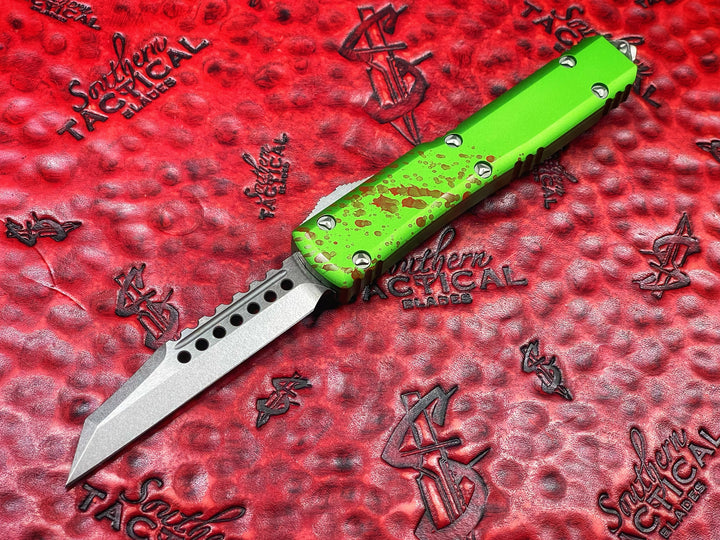 Microtech Ultratech Warhound Zombie Tech Signature Series, Double Action OTF Knife.