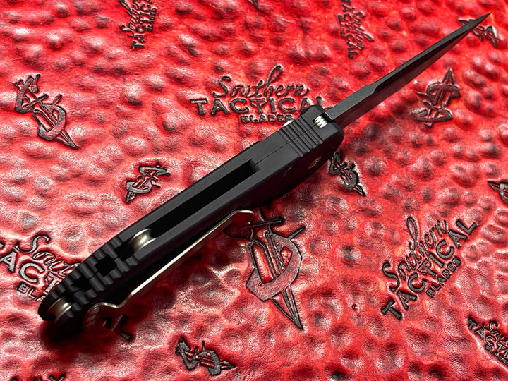 Microtech LUDT Single Edge, DLC Part Serrated Dimpled Scale, Vintage Automatic OTS Knife