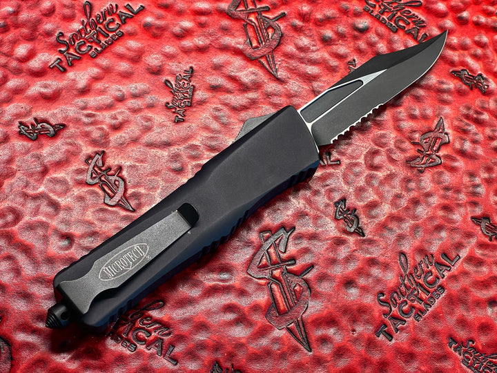 Microtech Knives Combat Troodon Bowie Part Serrated Tactical, Smooth Body (Pre-Owned)