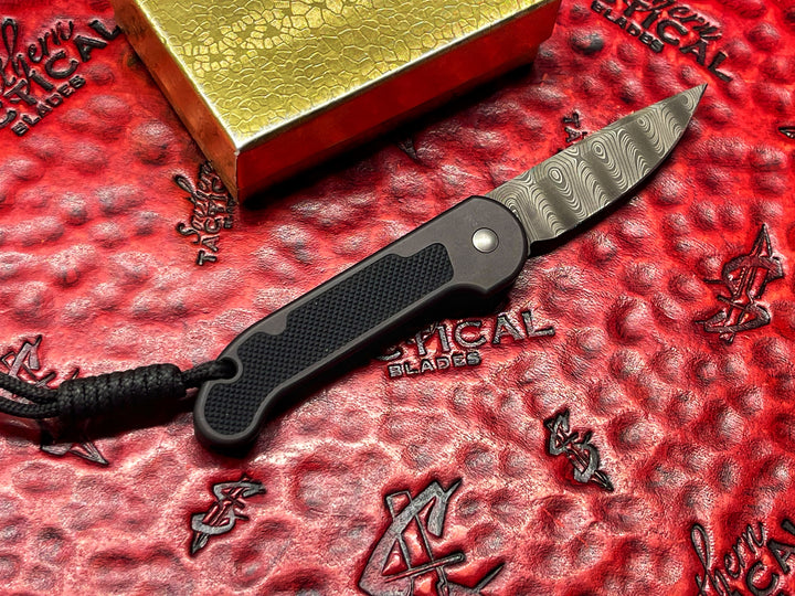 Microtech Knives Vintage MINI UDT, ERT Edition, Damascus Standard, Automatic out the side knife.