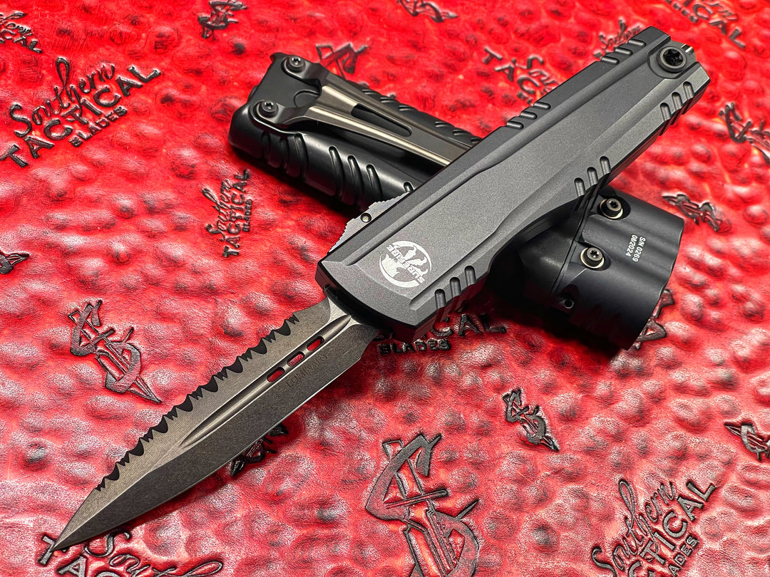 Microtech Luminary ZBP OTF DLC Full Serrated Knife Set Surefire Collab (PRE OWNED)