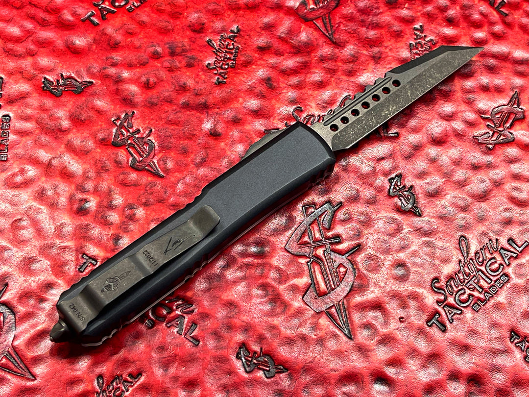 Microtech Ultratech Warhound DLC Standard, DLC Accents w/ Clear Top