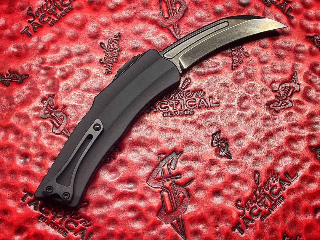 Heretic Knives ROC Hand Ground Elmax, DLC, Fat Carbon Black Dunes Button, Black Hardware serial # 007