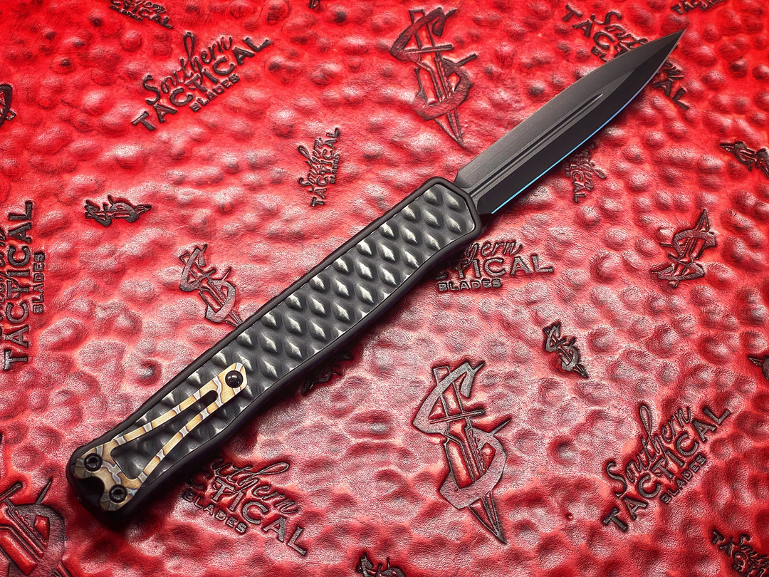 Heretic Knives Cleric II Prototype, Double Edge Elmax, Anodized Aluminum, Textured Metal Inlay, Serial # 10 Double Action OTF Knife