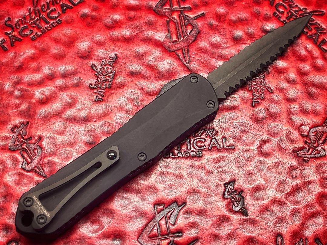 Heretic Knives Manticore E, Double Edge Full Reverse Serrated DLC, DLC Titanium Accents