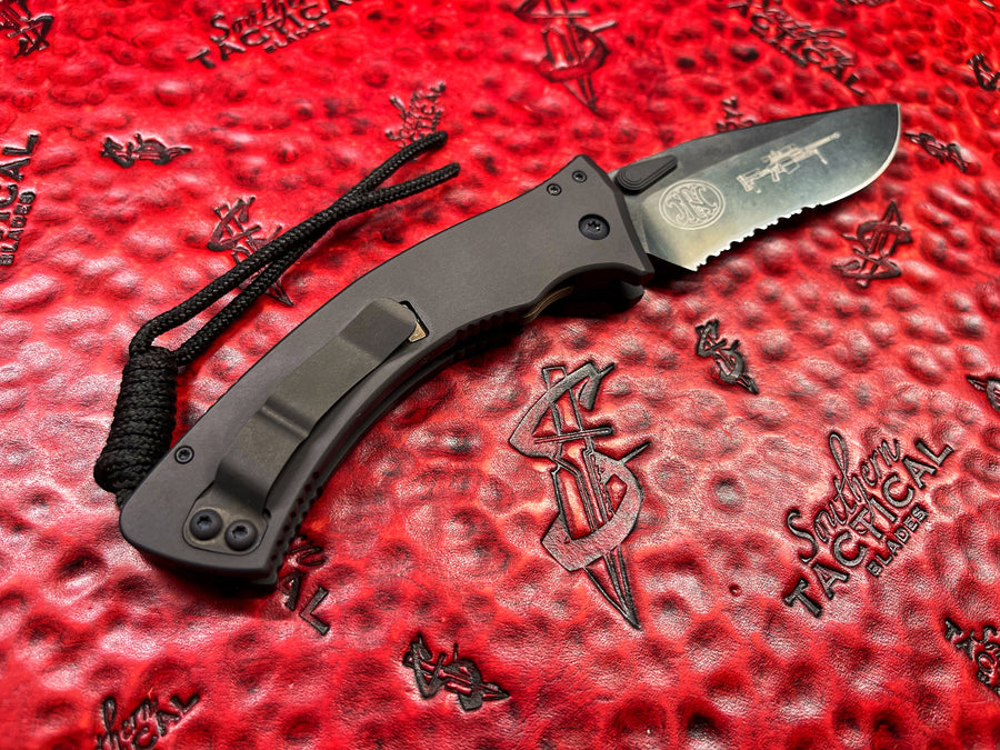 Microtech 500 Microtech Amphibian Manual, Black Serrated FN Herstal