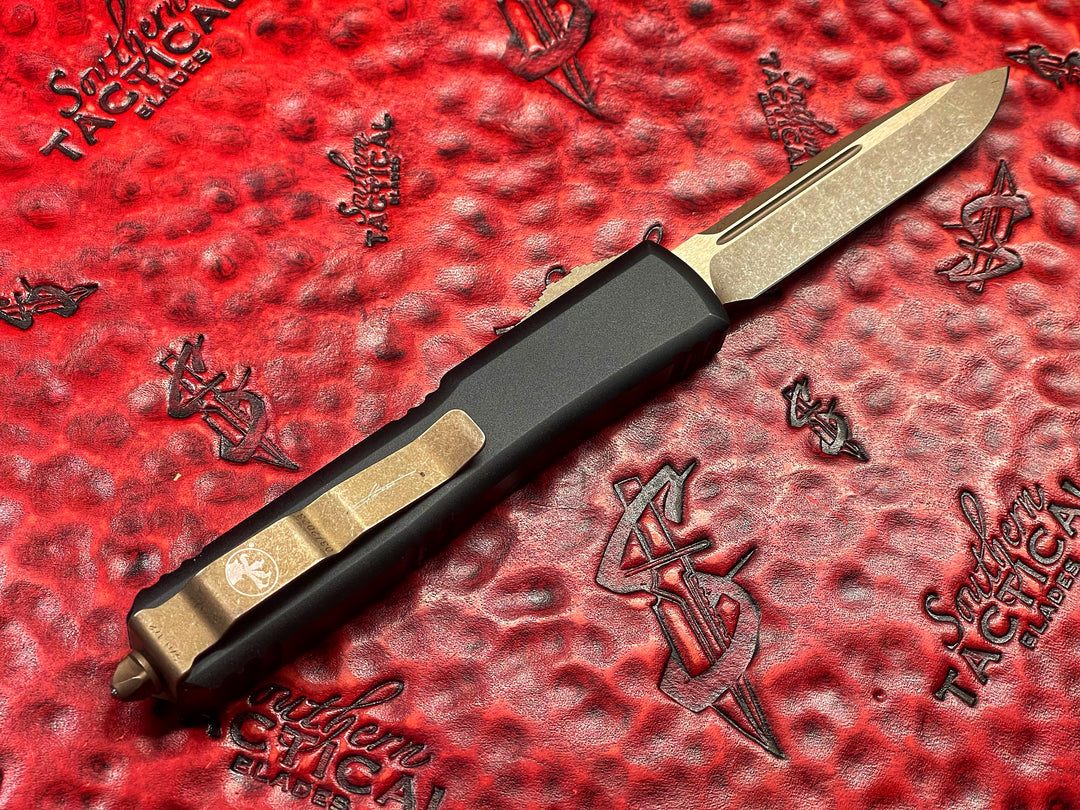 Microtech Dead Man's Hand Ultratech OTF Auto Knife Set, Black