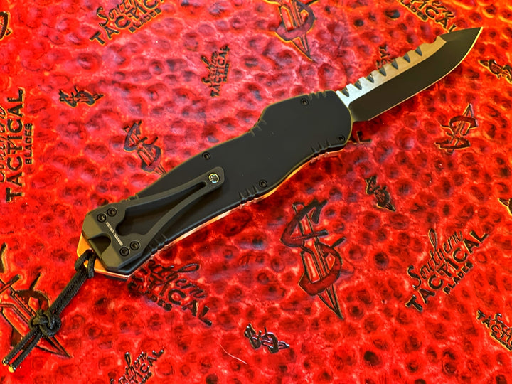Heretic Knives Hydra Single Edge, Two Tone Black w/ Copper Top