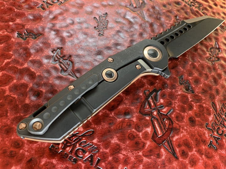 Marfione Custom Knives Warhound Flipper DLC Two Tone Apocalyptic Eggshell Finished Copper DLC Apocalyptic Titanium and Copper Accents