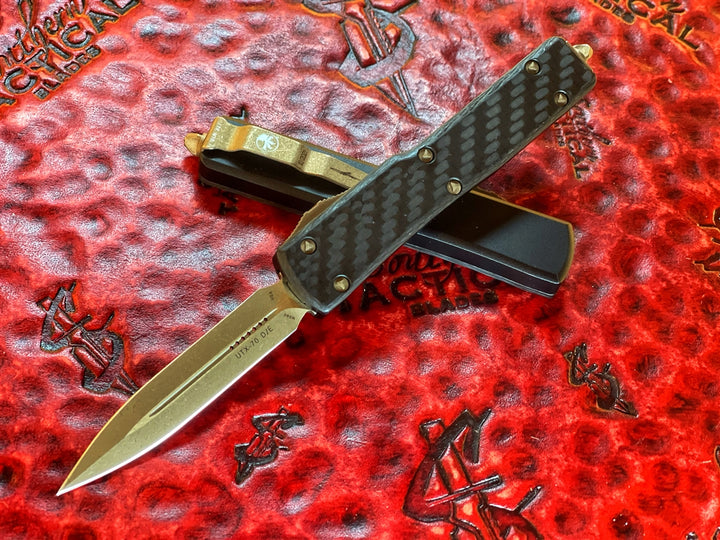Microtech UTX-70 OTF Automatic Knife Double Edge Bronze Apocalyptic Standard Carbon Fiber Top Signature Series