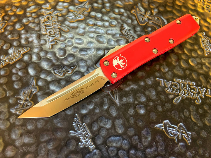 Microtech UTX85 Tanto Satin Standard Red