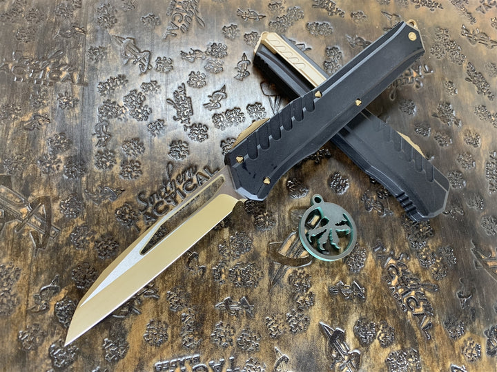 Microtech Limited Edition Microtech Cypher MK7 Wharncliffe Limited Edition Tan Blade w/ Tan Acce