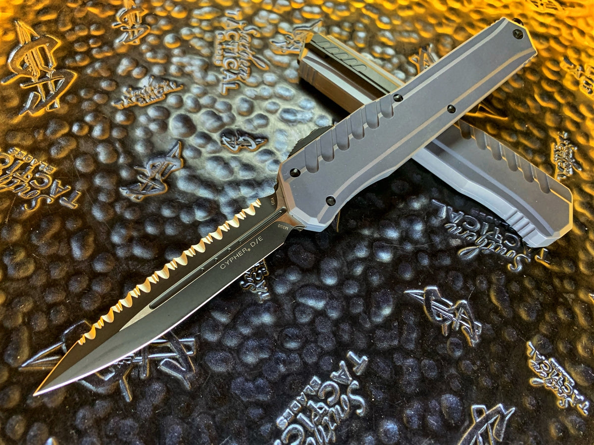 Microtech Cypher MK7 Double Edge Full Serrated Grey